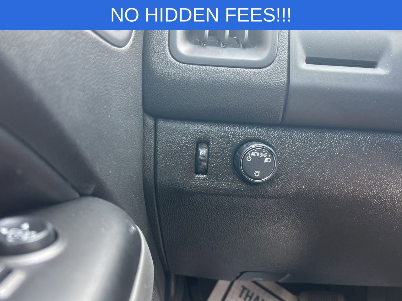 Used 2021 Chevrolet Colorado LT RWD image 32