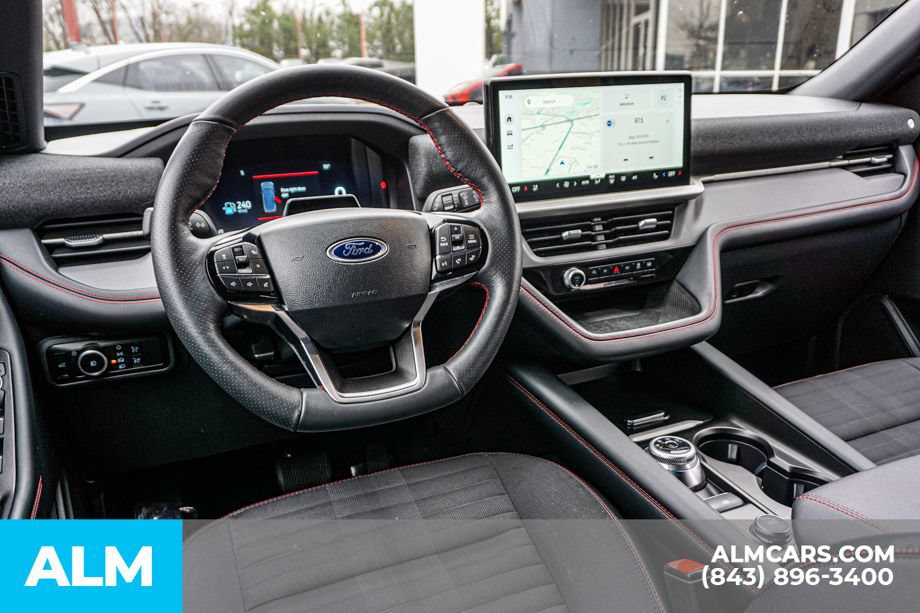 Used 2025 Ford Explorer ST-Line AWD/4WD image 30