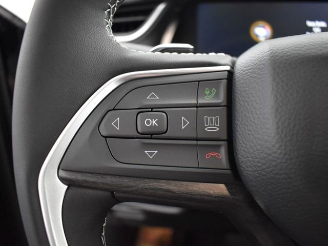 New 2025 Jeep Grand Cherokee Limited w/ Black Appearance Package image 15