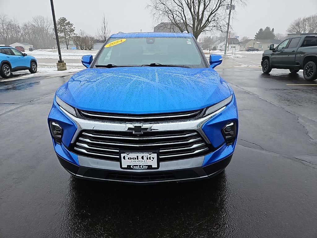 Used 2024 Chevrolet Blazer Premier w/ Driver Confidence II Package image 8