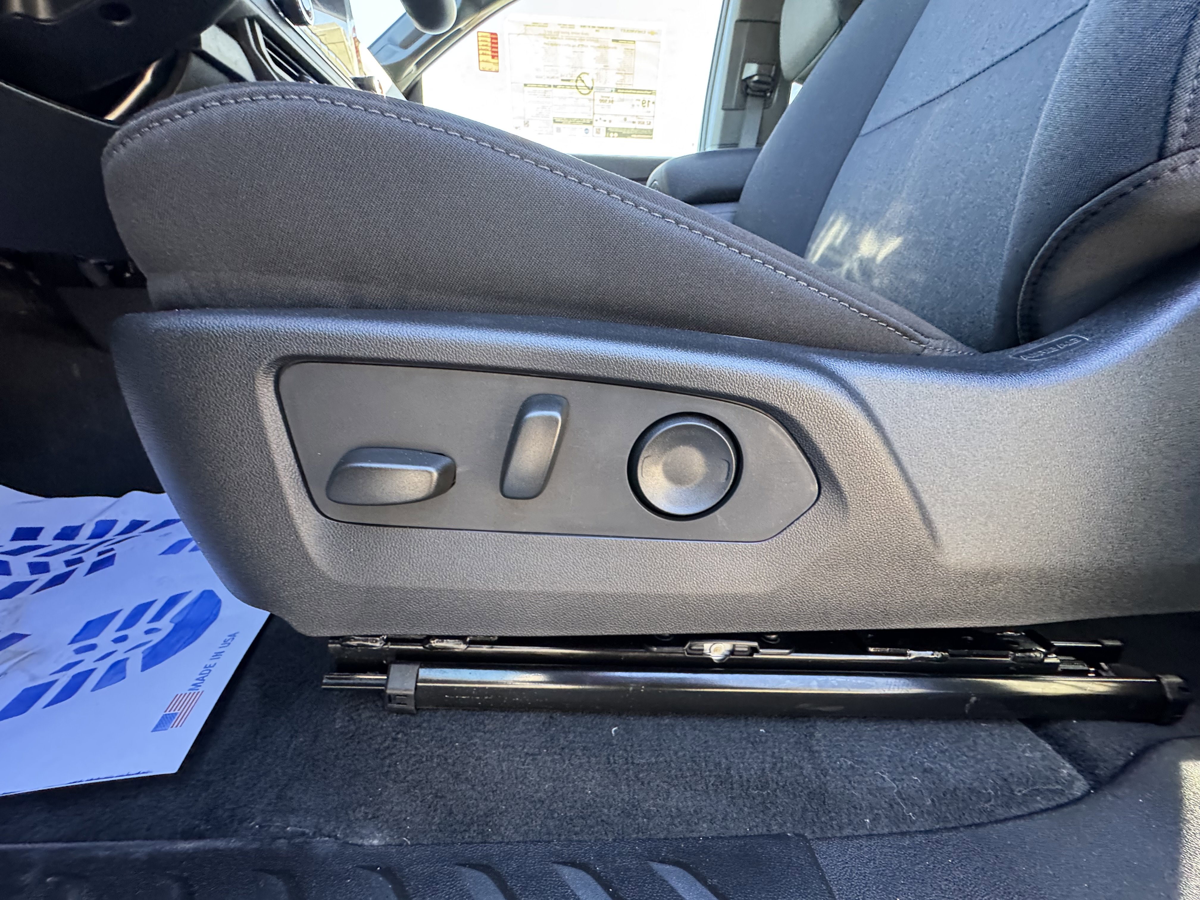 New 2026 Chevrolet Colorado W/T w/ WT Custom Package image 11