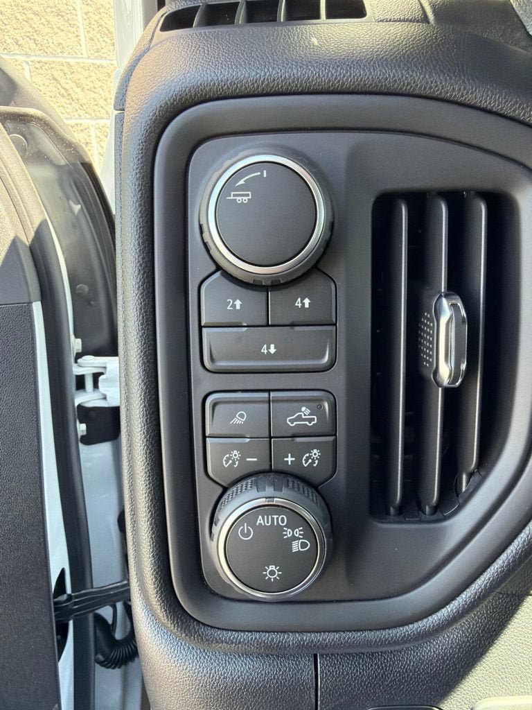 New 2026 Chevrolet Silverado 3500 W/T w/ WT Convenience Package AWD/4WD image 23