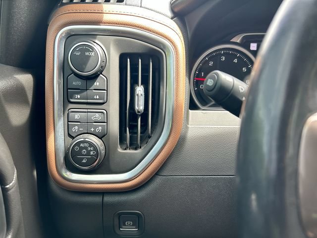 Used 2022 Chevrolet Silverado 1500 High Country AWD/4WD image 17