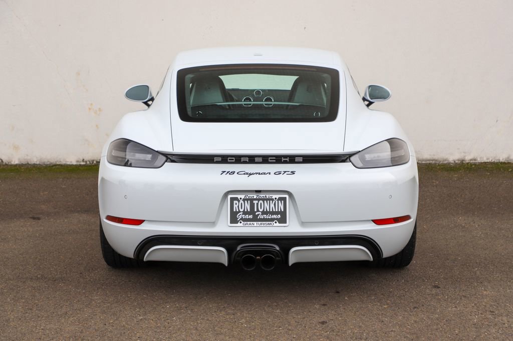 Used 2018 Porsche 718 Cayman GTS image 16