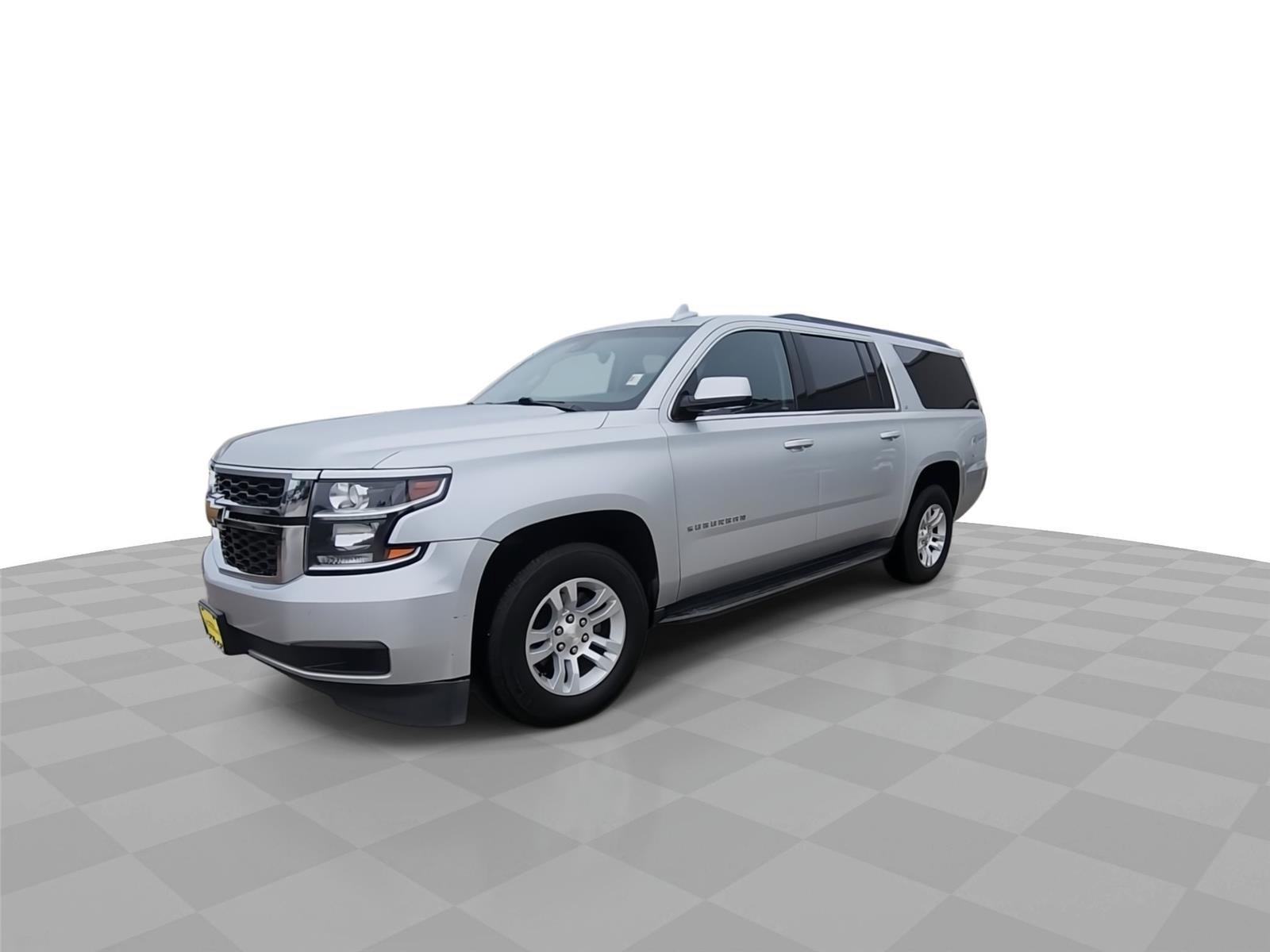 Used 2018 Chevrolet Suburban LT AWD/4WD image 4
