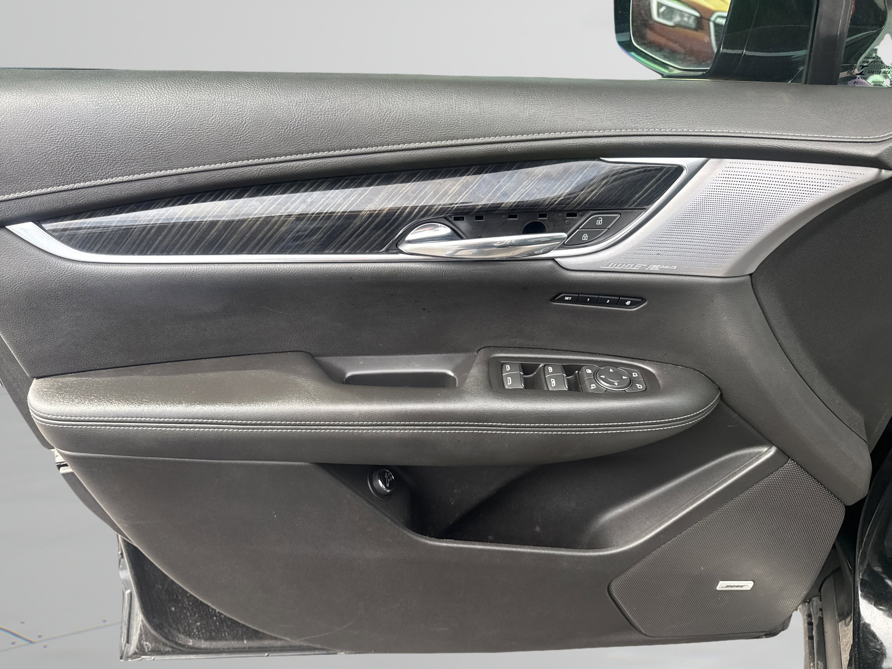 Used 2020 Cadillac XT6 Premium Luxury image 23