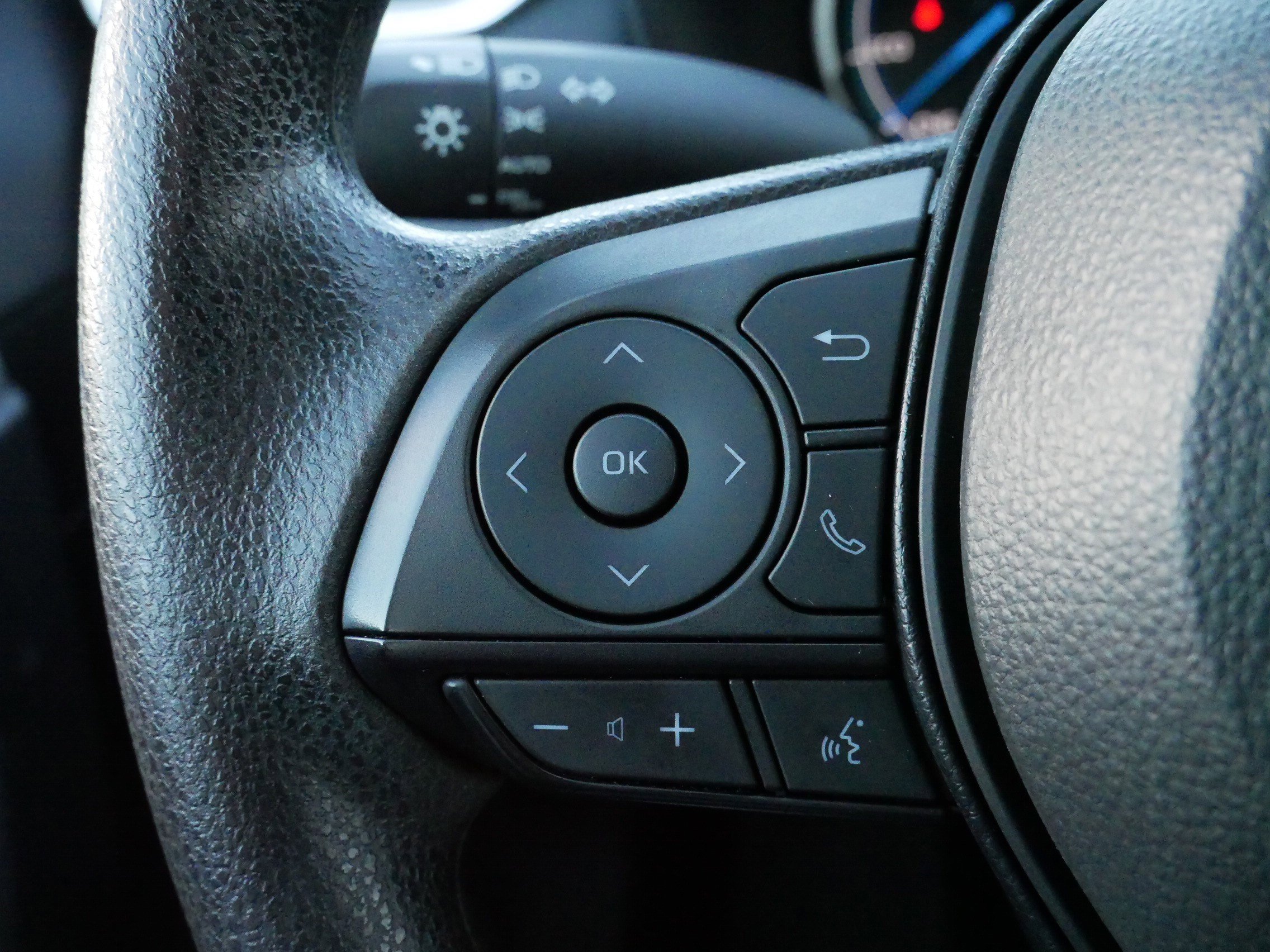 Certified 2024 Toyota RAV4 XLE image 27