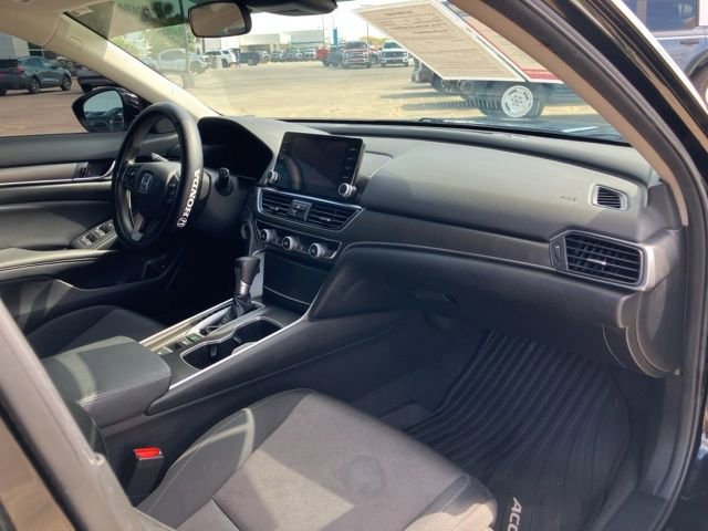 Used 2022 Honda Accord LX image 12