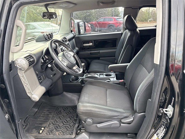 Used 2007 Toyota FJ Cruiser Base image 14