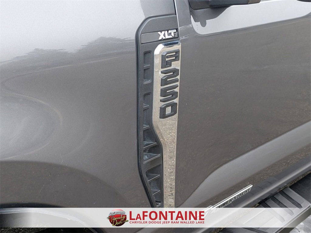 Used 2023 Ford F250 XLT image 10