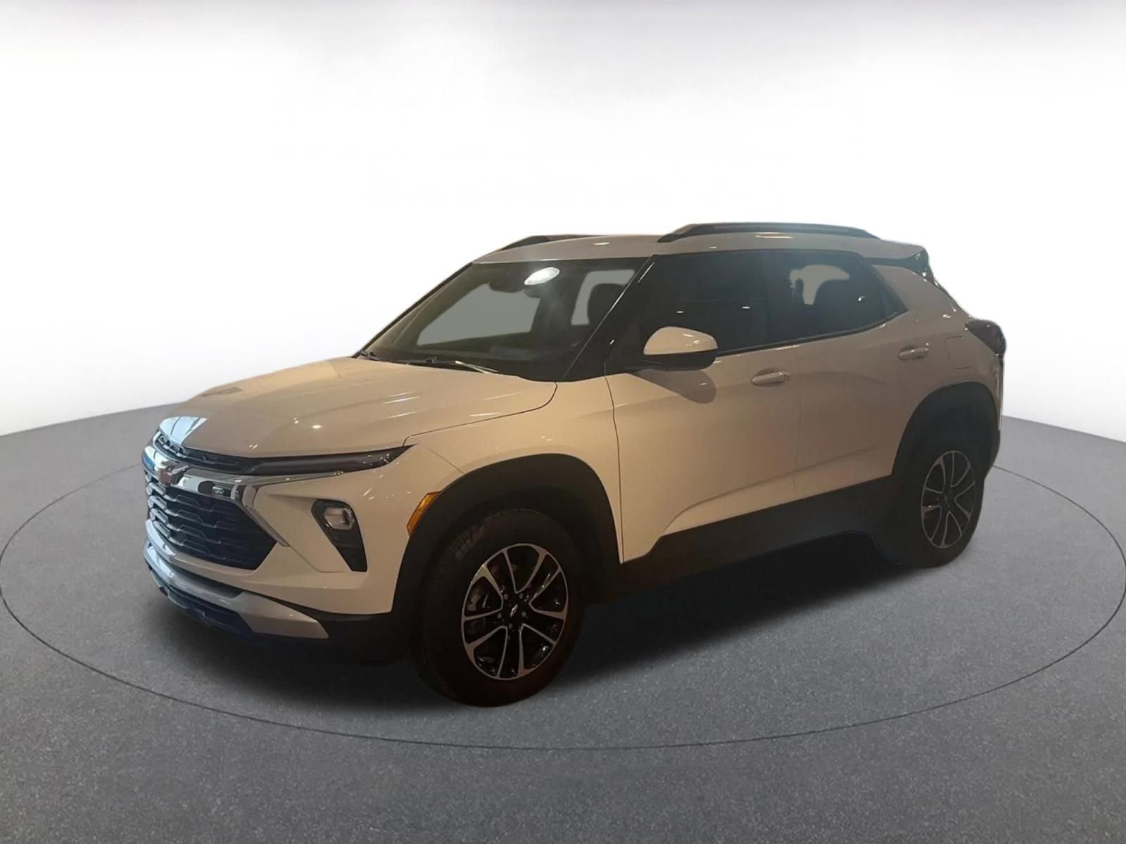 Used 2025 Chevrolet TrailBlazer LT image 8