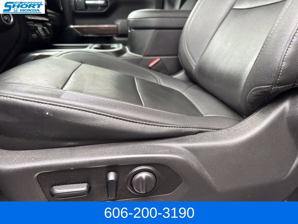 Used 2021 Chevrolet Silverado 1500 LT Trail Boss w/ Convenience Package II AWD/4WD image 17