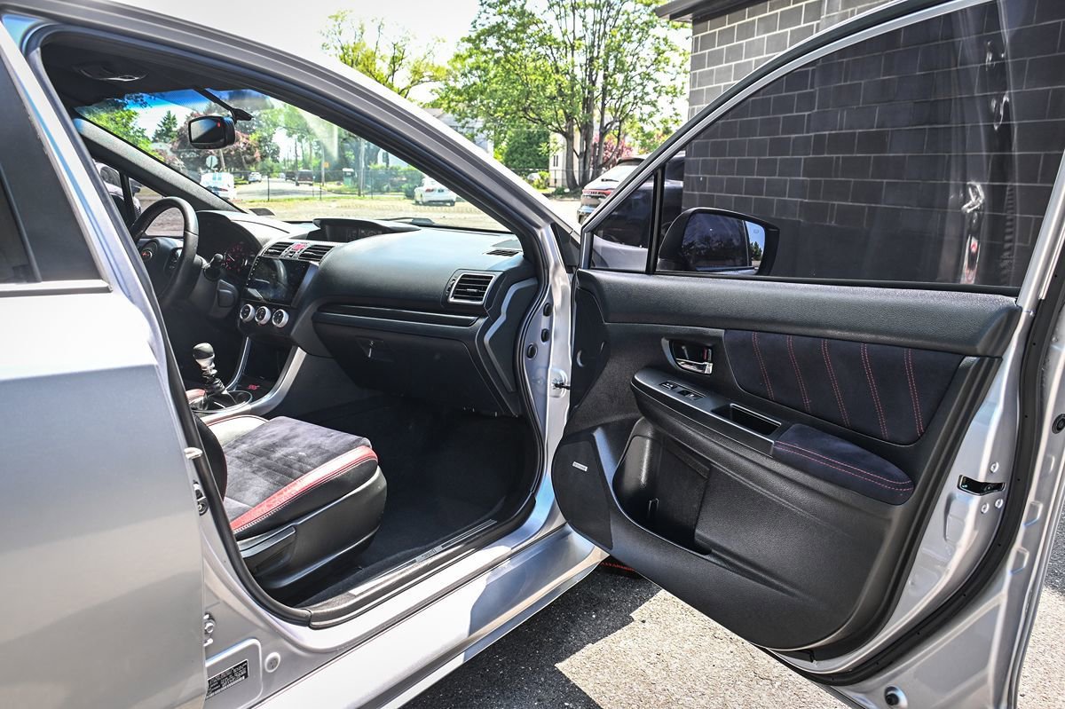 Used 2016 Subaru WRX STI AWD/4WD image 15