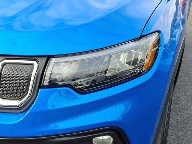 Certified 2022 Jeep Compass Latitude w/ Convenience Group image 12