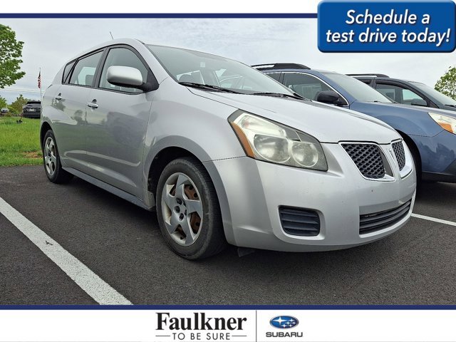 Used 2009 Pontiac Vibe w/ Preferred Package FWD image 1