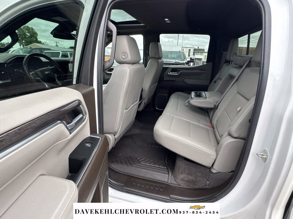 Used 2022 Chevrolet Silverado 1500 LTZ w/ LTZ Premium Package AWD/4WD image 22