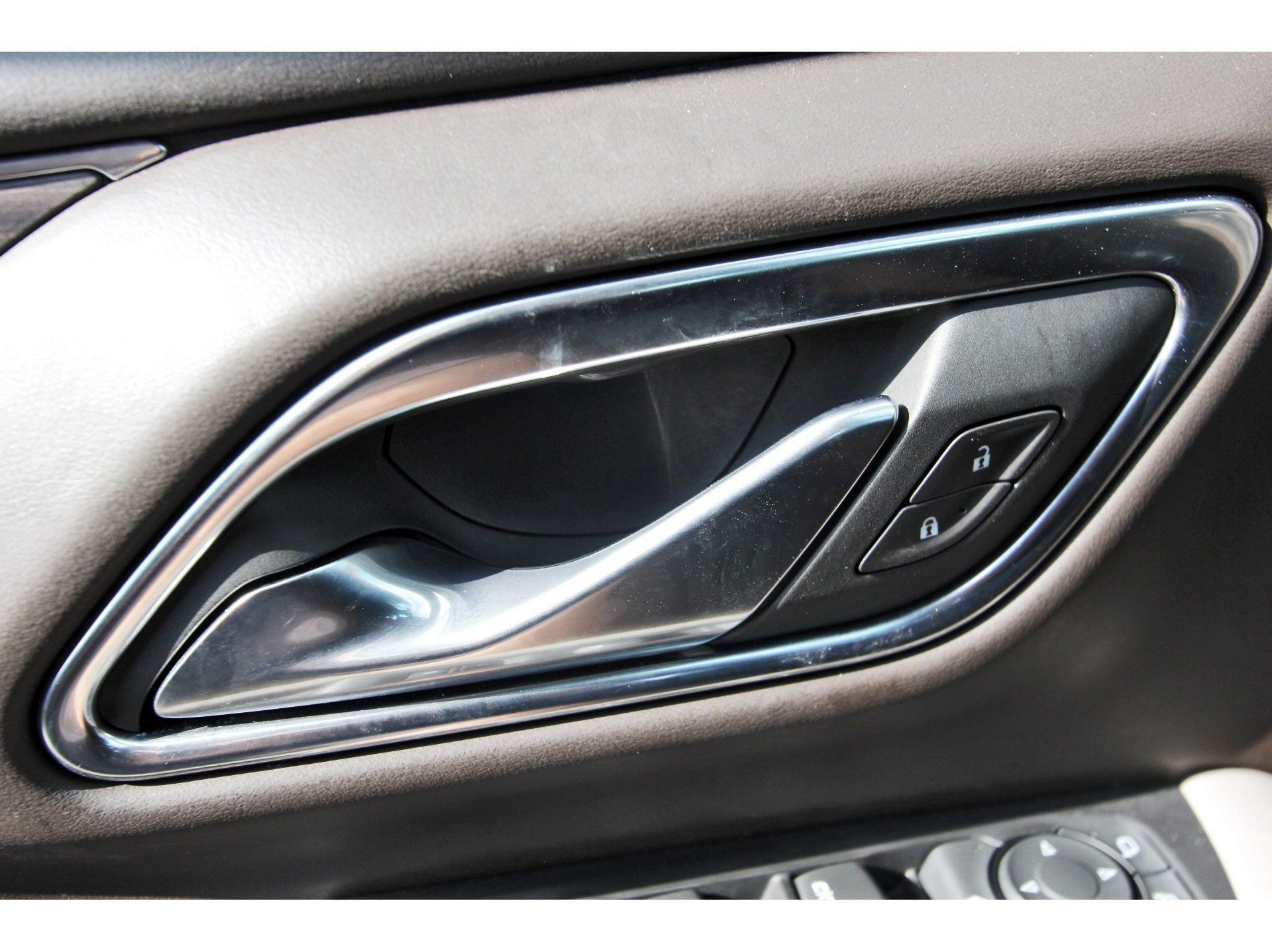 Used 2021 Chevrolet Tahoe Z71 image 19