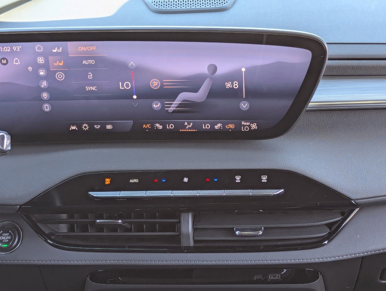 Certified 2025 Buick Enclave Preferred image 18