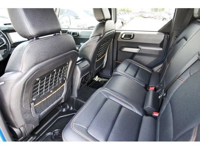 Used 2023 Ford Bronco Badlands AWD/4WD image 11