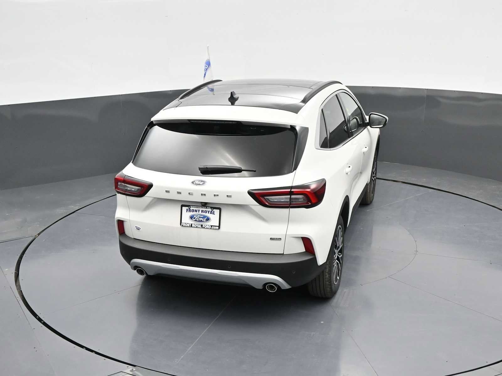 New 2025 Ford Escape SE FWD image 34