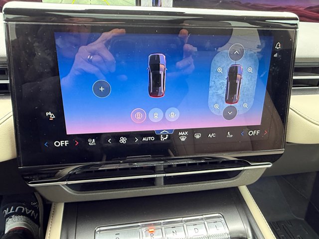 Used 2025 Lincoln Nautilus Premier w/ Equipment Group 102A image 32