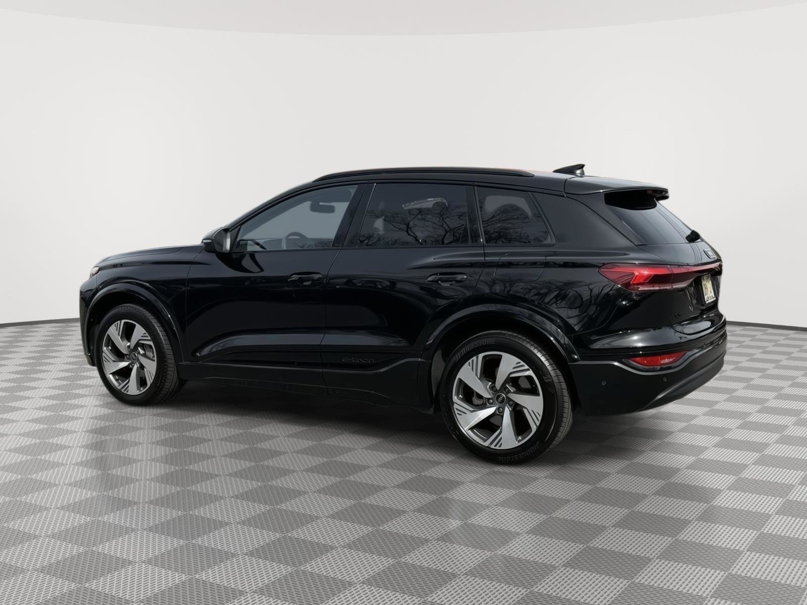 Used 2025 Audi Q6 e-tron Premium Plus w/ Premium Plus image 4