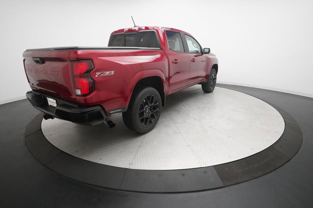 Certified 2024 Chevrolet Colorado Z71 w/ LPO, Dark Essentials Package image 34