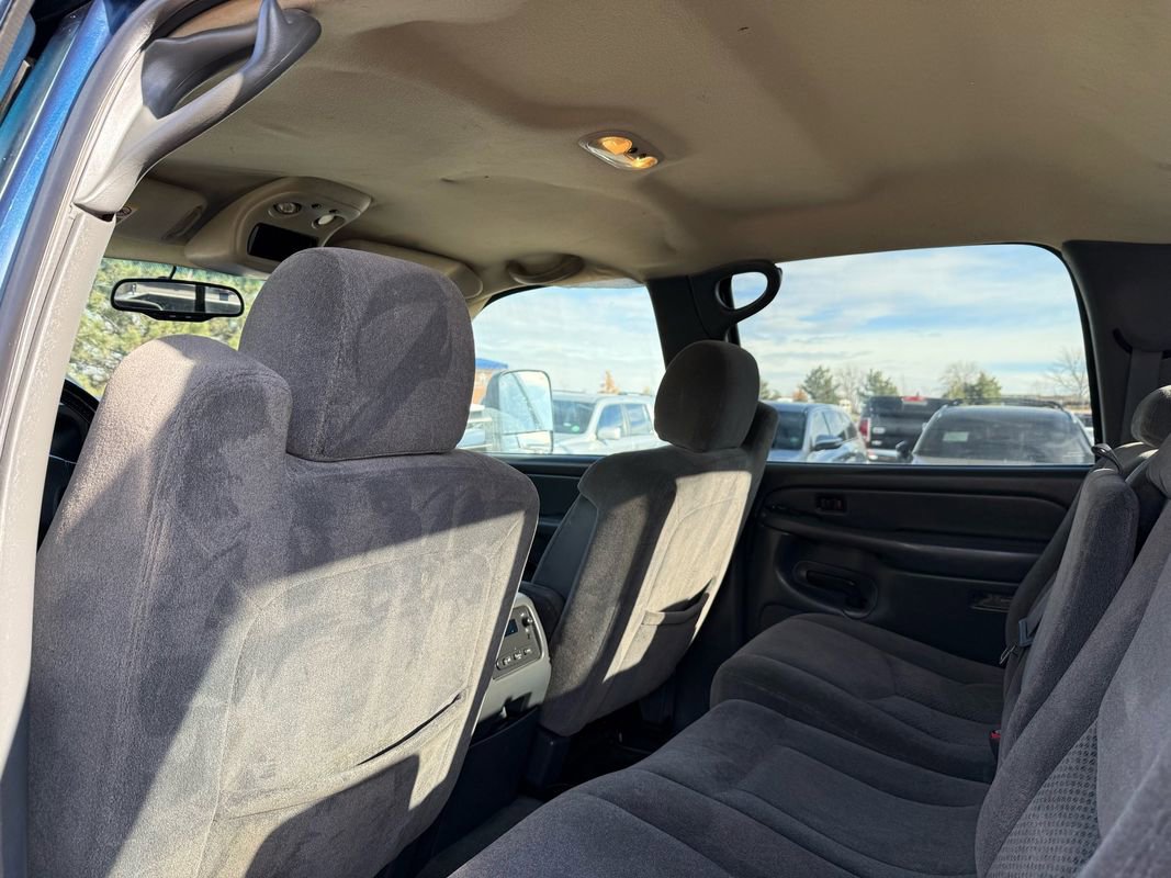 Used 2005 Chevrolet Silverado 2500 LS w/ Heavy-Duty Power Package image 18