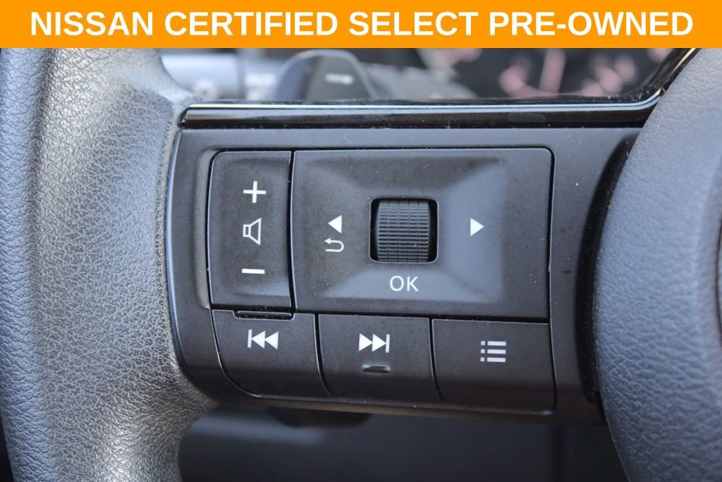 Certified 2023 Nissan Rogue SV image 29