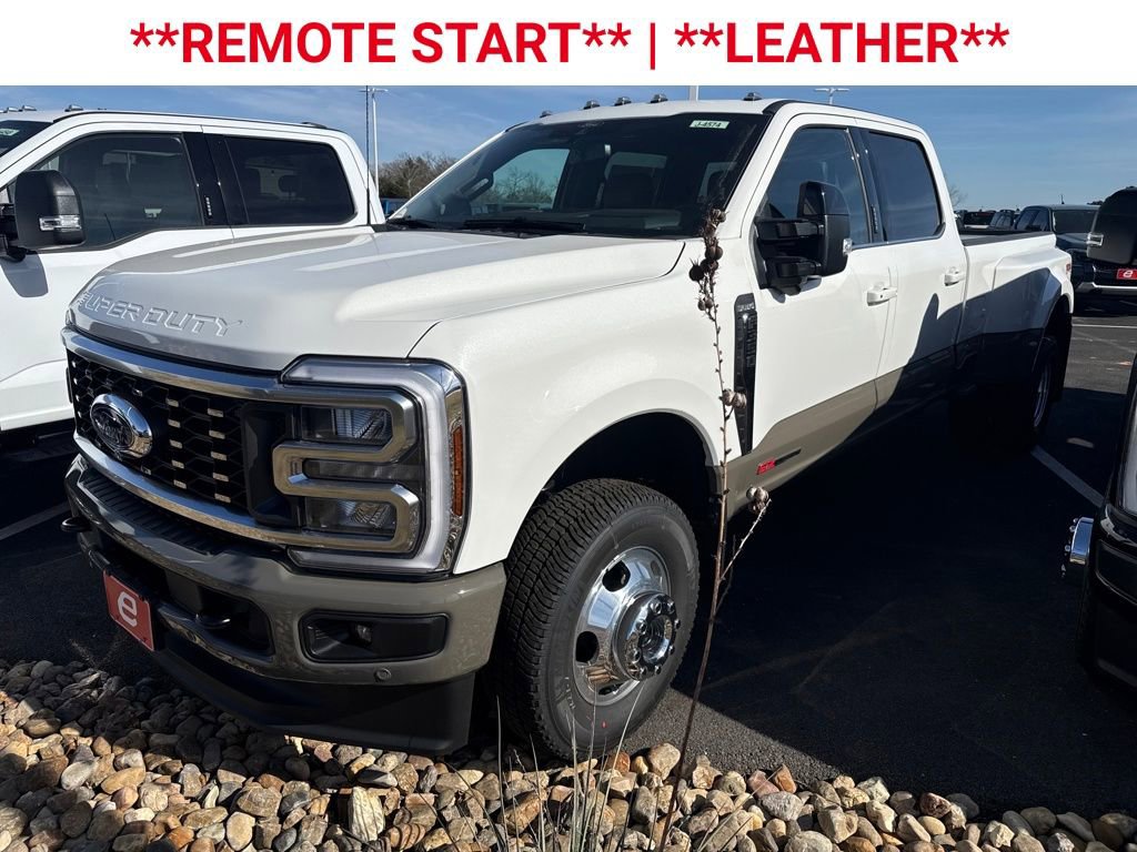 New 2026 Ford F350 King Ranch w/ FX4 Off-Road Package image 3