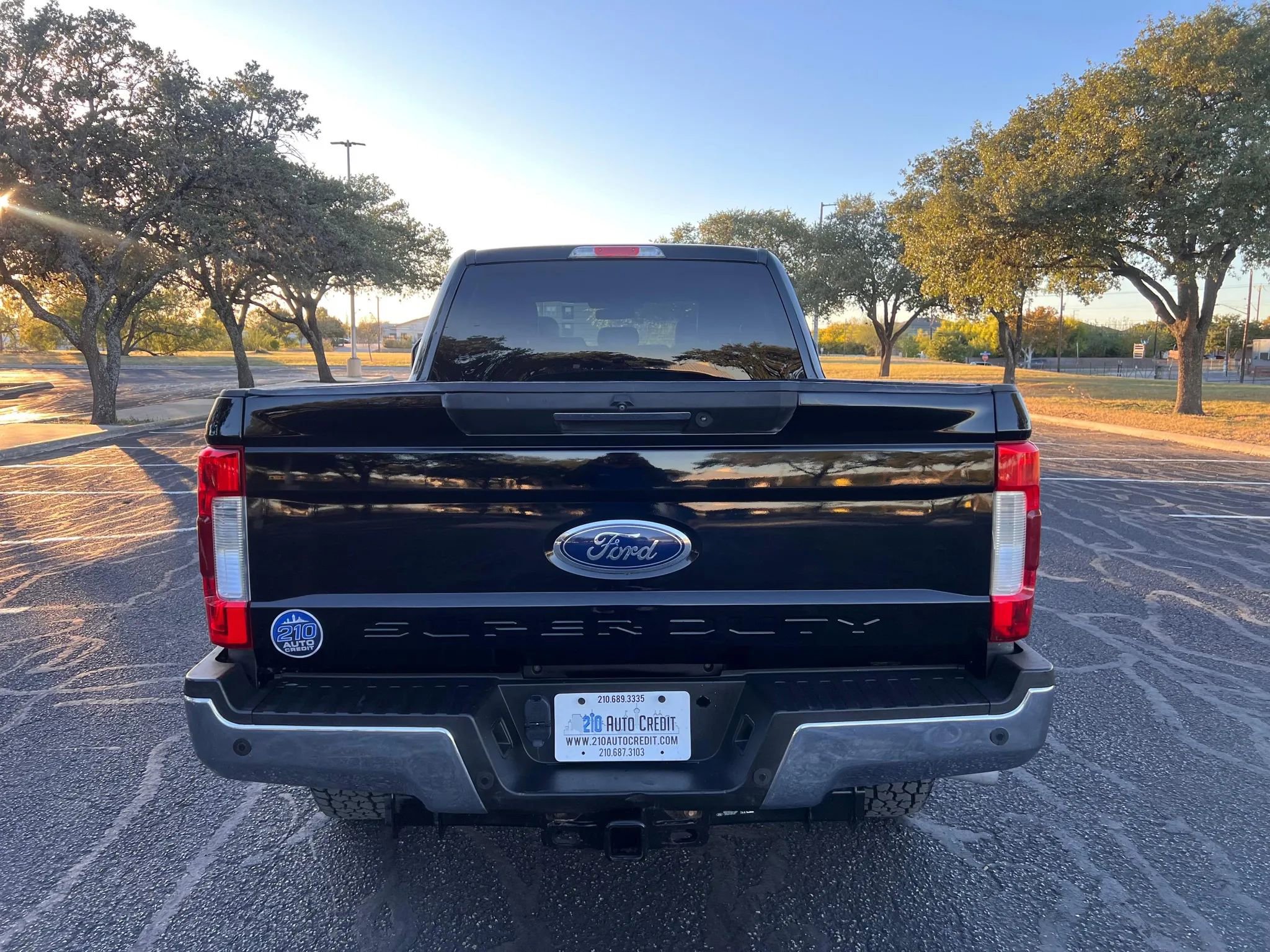 Used 2018 Ford F250 Lariat w/ Lariat Ultimate Package image 34