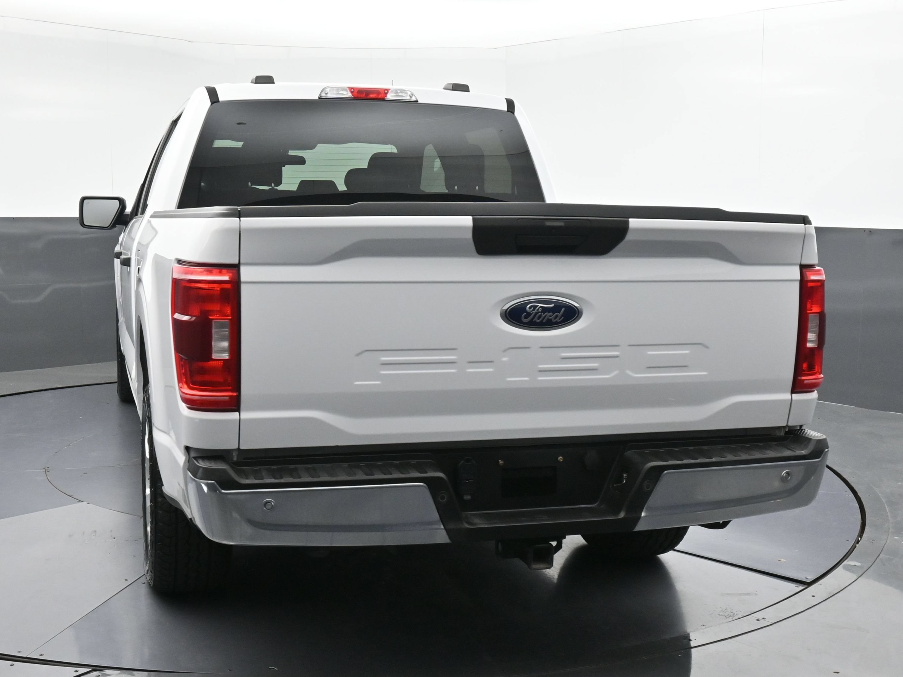 Used 2021 Ford F150 XLT RWD image 7