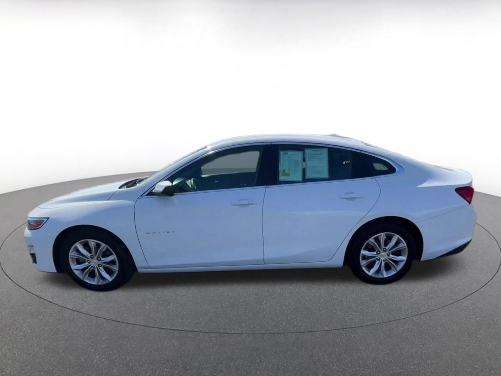 Used 2023 Chevrolet Malibu LT w/ Driver Confidence Package image 9