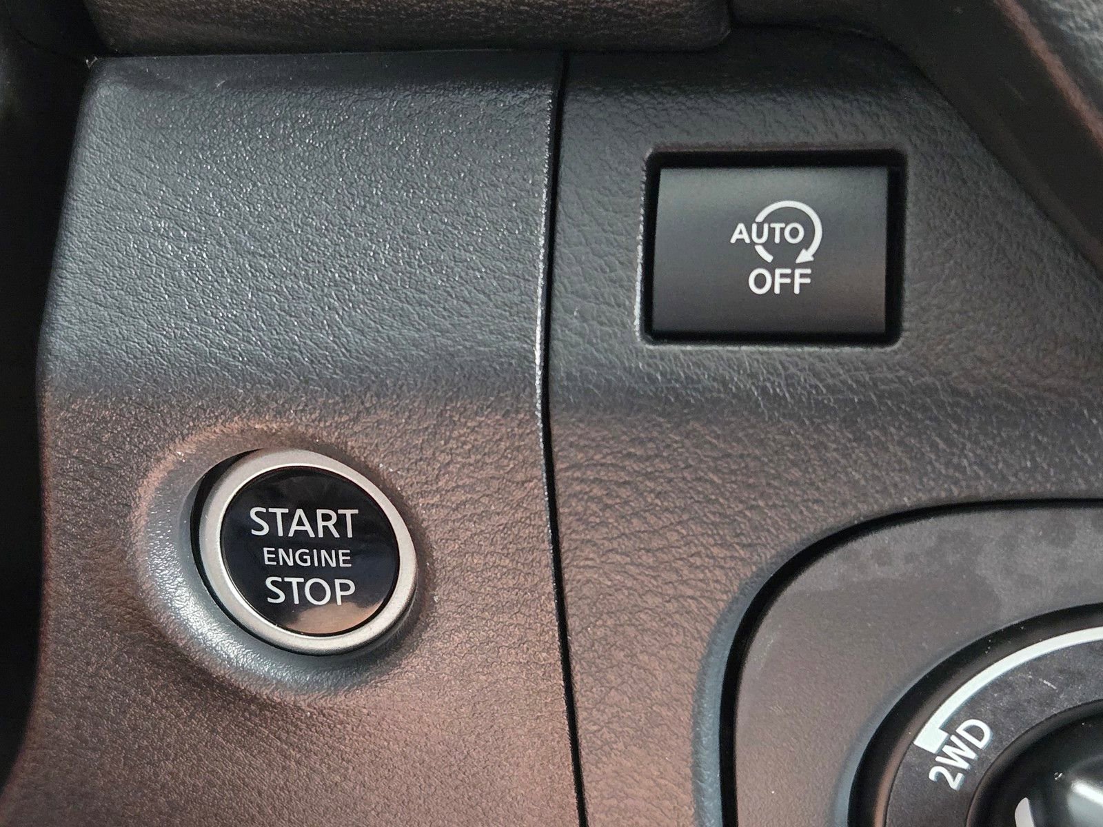Used 2025 Nissan Frontier PRO-4X w/ Interior Protection Package AWD/4WD image 28