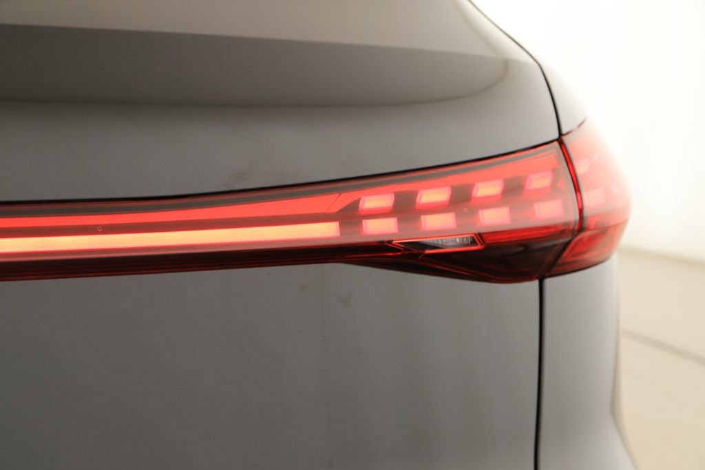 New 2026 Audi SQ5 Premium Plus image 34