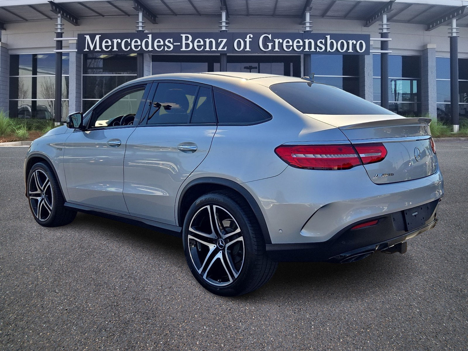 Used 2019 Mercedes-Benz GLE 43 AMG 4MATIC Coupe image 4