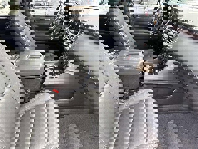 Used 2023 Chevrolet Tahoe Z71 w/ Off-Road Capability Package image 25