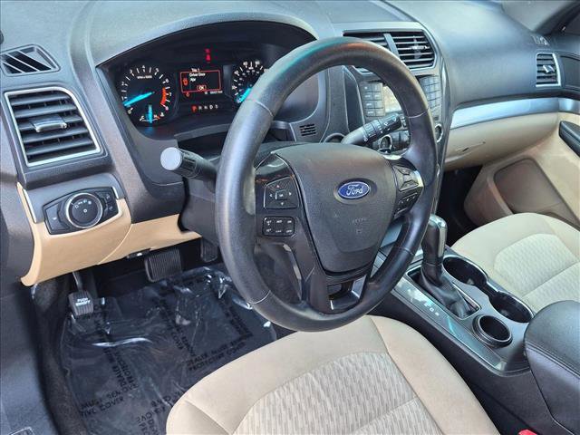 Used 2017 Ford Explorer FWD image 10