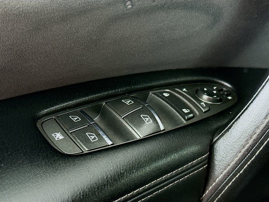 Used 2020 Nissan Armada SV w/ Driver Package image 12