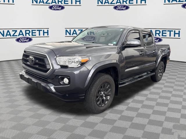 Used 2020 Toyota Tacoma SR5 AWD/4WD image 3