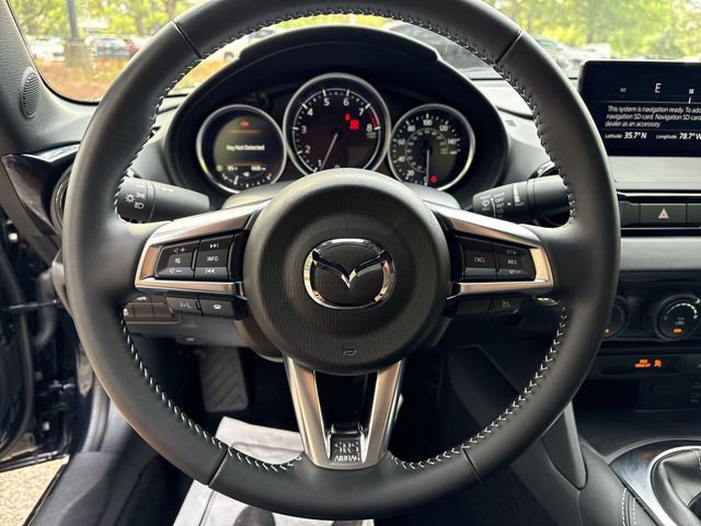 Certified 2025 MAZDA MX-5 Miata Club RWD image 14