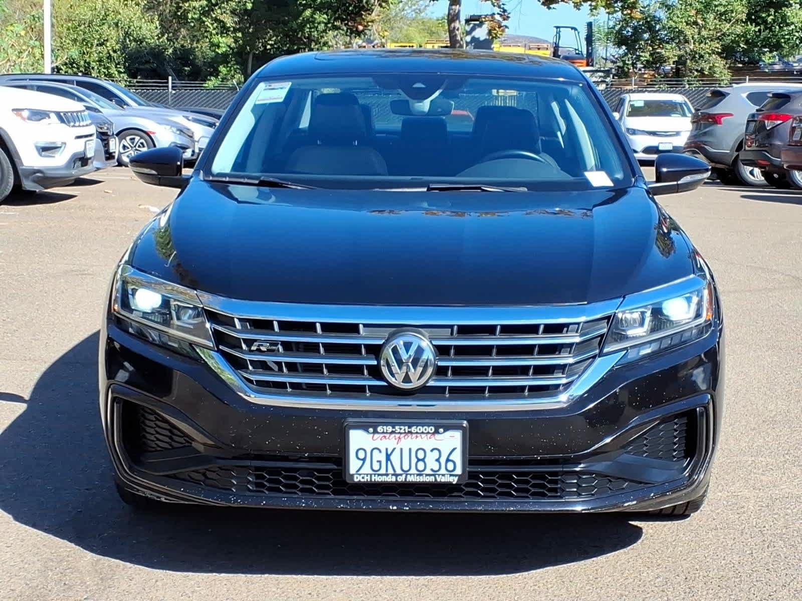 Used 2020 Volkswagen Passat 2.0T R-Line FWD image 2