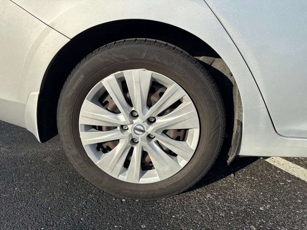 Used 2022 Nissan Sentra S FWD image 5