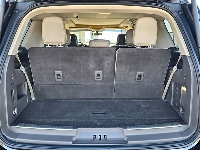 Used 2022 Lincoln Navigator Reserve image 16