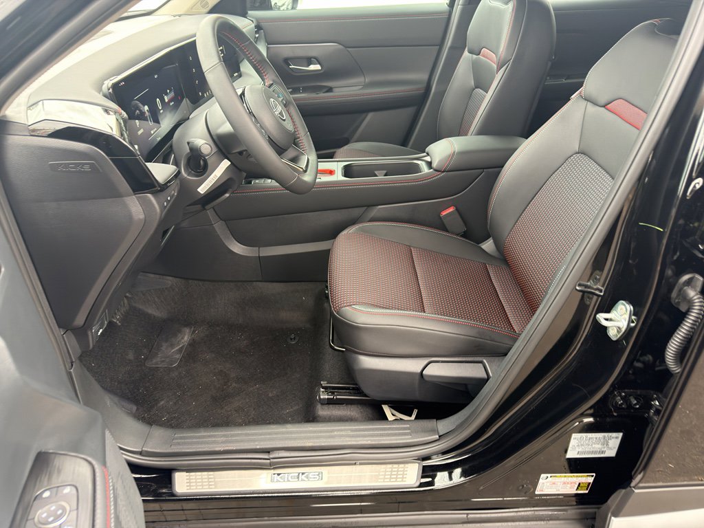 New 2026 Nissan Kicks SR w/ SR Premium Package image 16
