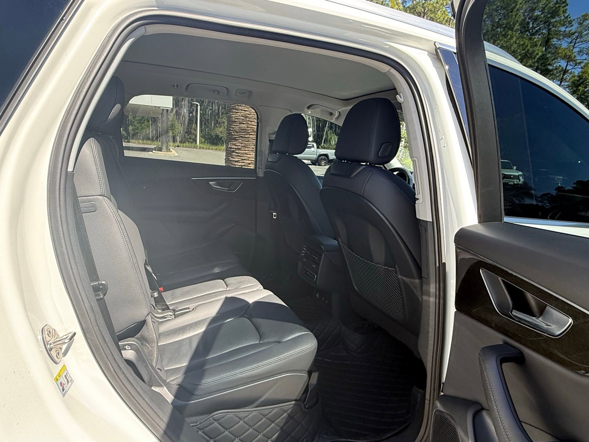 Used 2023 Audi Q7 3.0T Premium Plus AWD/4WD image 26