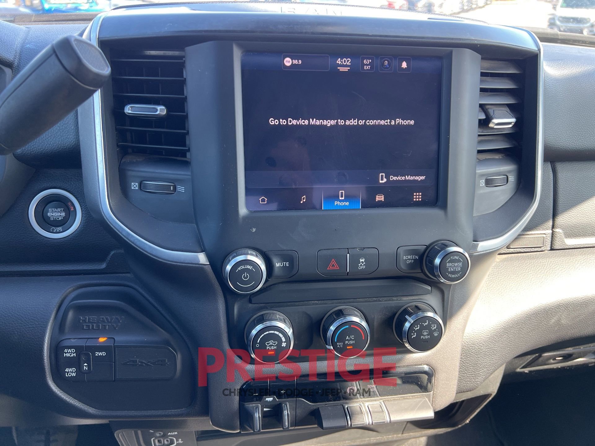 Used 2024 RAM 2500 Big Horn AWD/4WD image 39