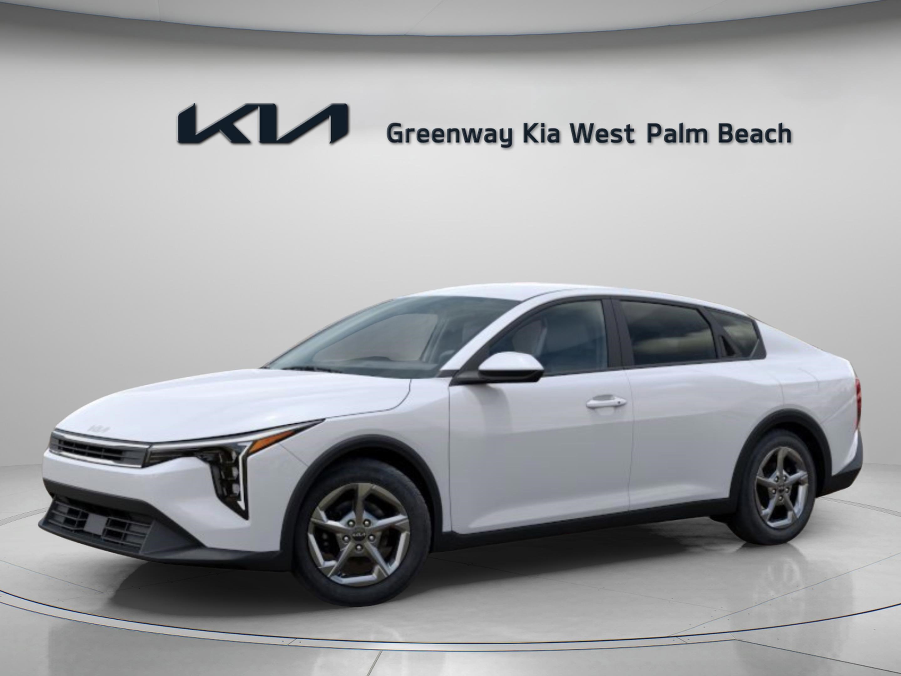 New 2026 Kia K4 LXS image 4