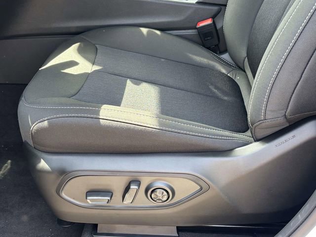 New 2026 Jeep Grand Cherokee L Laredo AWD/4WD image 14