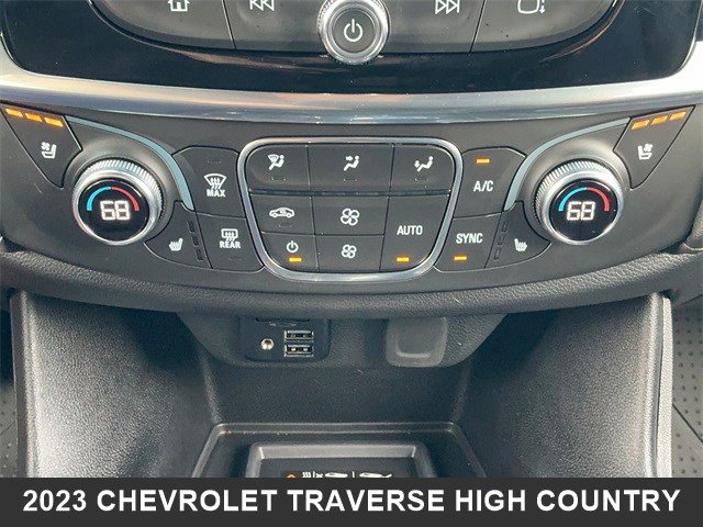 Used 2023 Chevrolet Traverse High Country image 25
